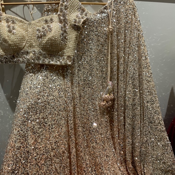 Heavy lengha all sequins and heavy blouse - Picture 3 of 7